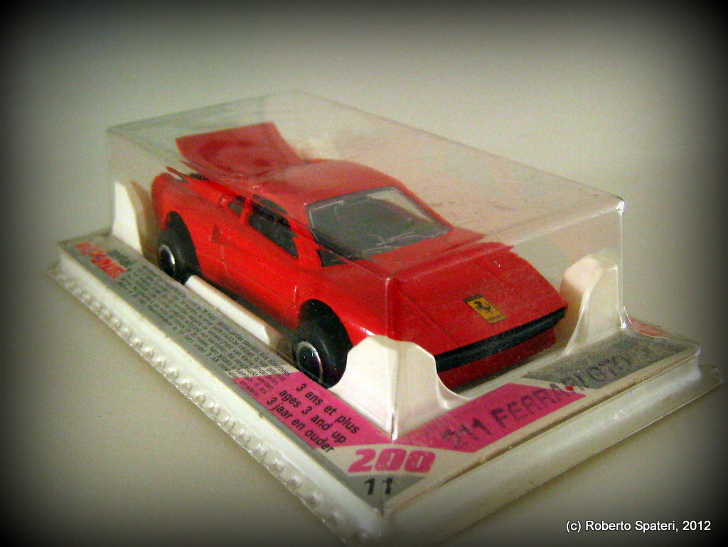 Majorette Ferrari GTO (n.211)